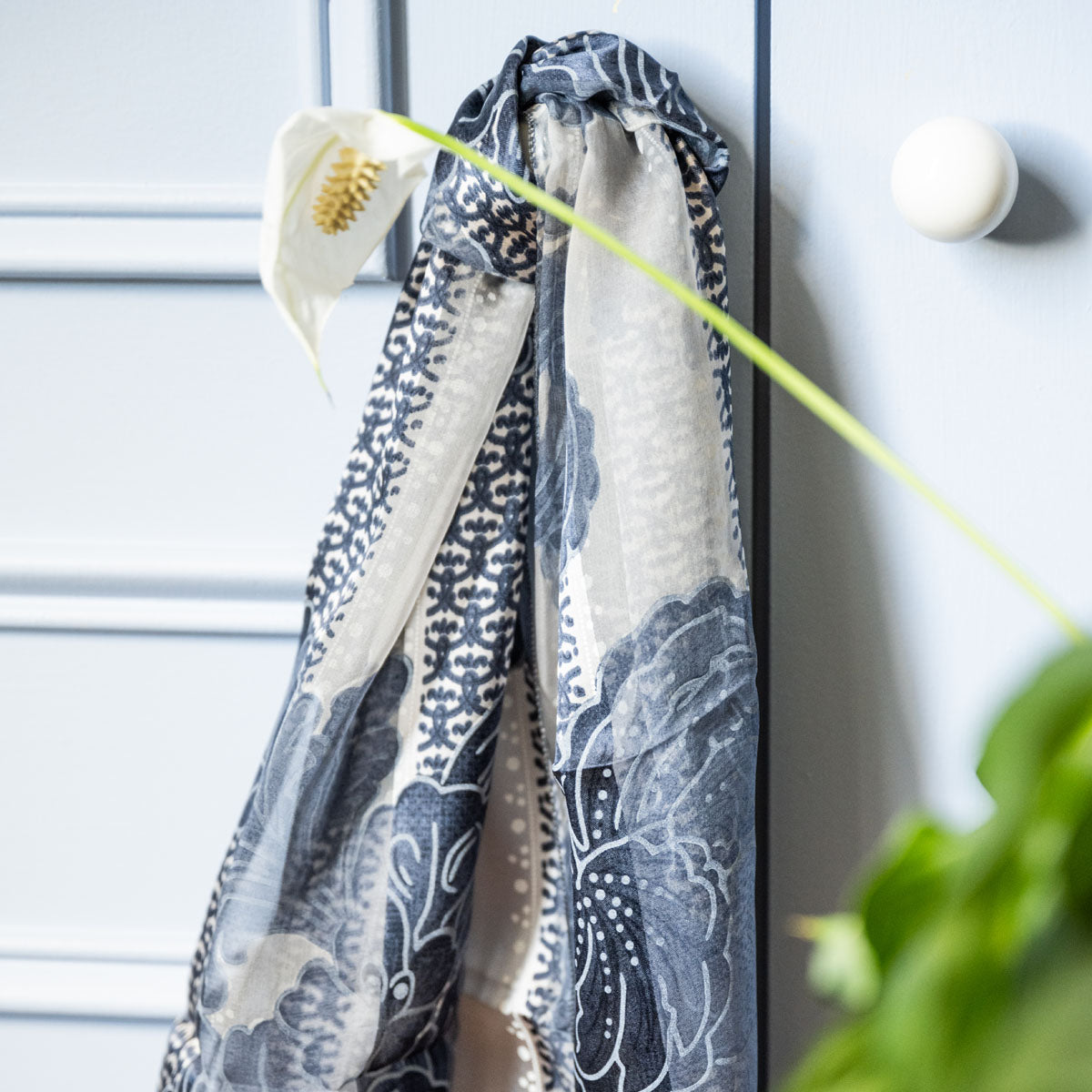 Foulard en soie Brune