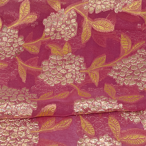 Foulard en soie lancé découpé Véronique