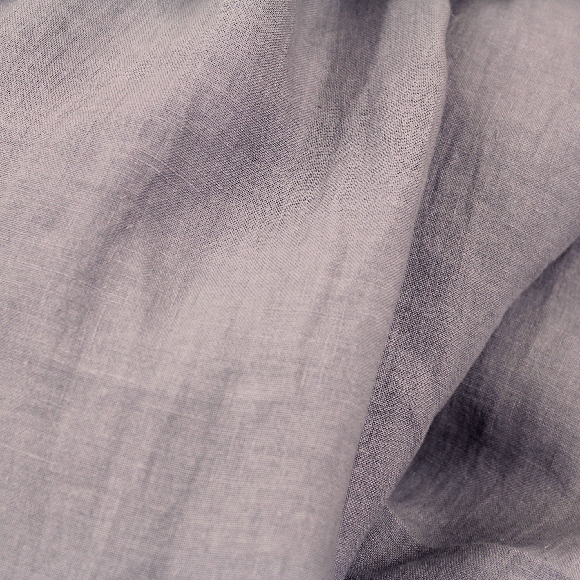 Tissu en lin violet grisé