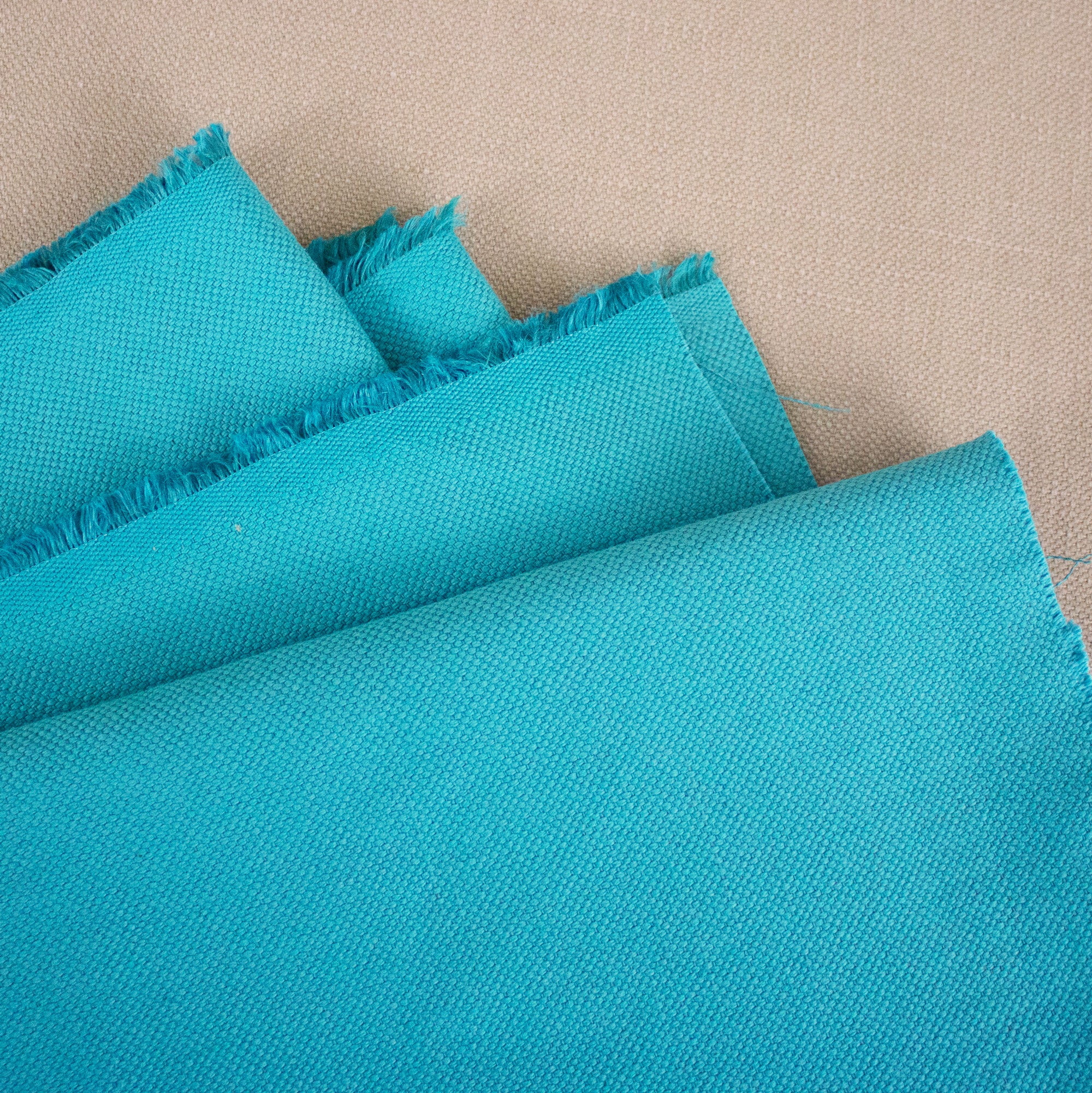 Tissu en lin et coton bleu lagon - Philéone